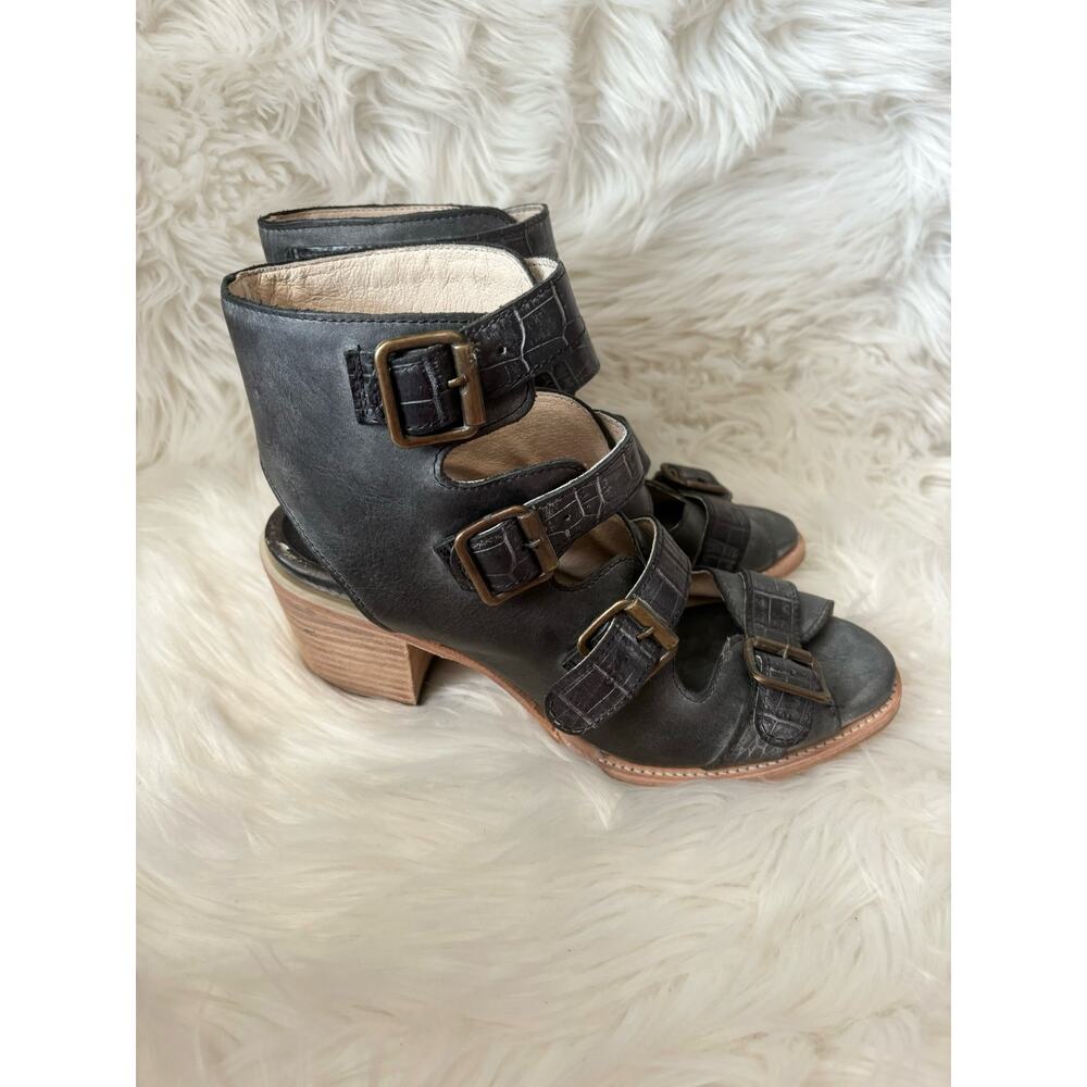 FREEBIRD BY STEVEN Quail Sandals in Black Multi 10 - Picture 7 of 12
